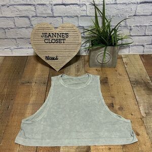 @ by Avacado Go To Muscle Cropped Tank Top